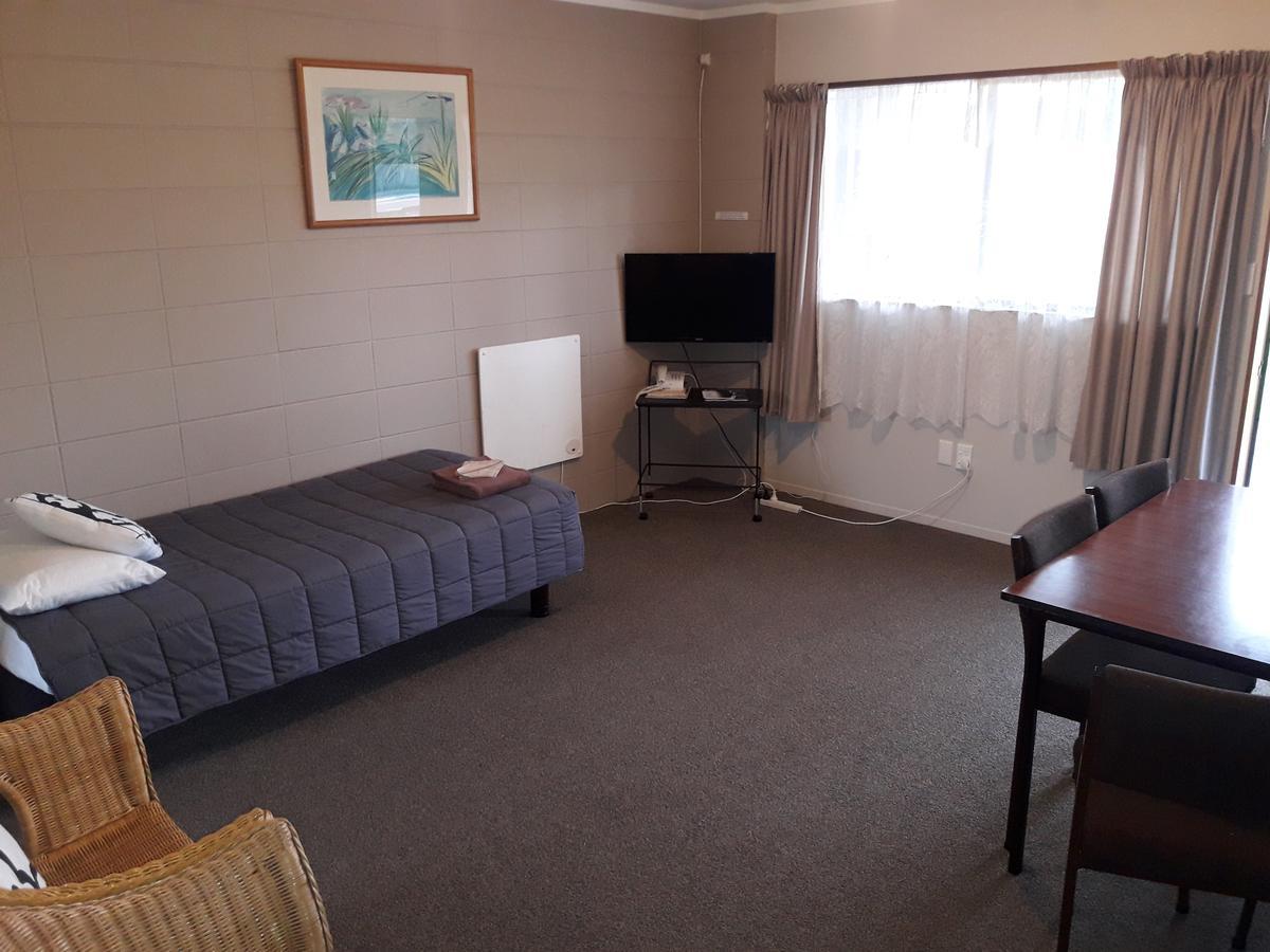 Motel Sierra Whangarei Exterior photo